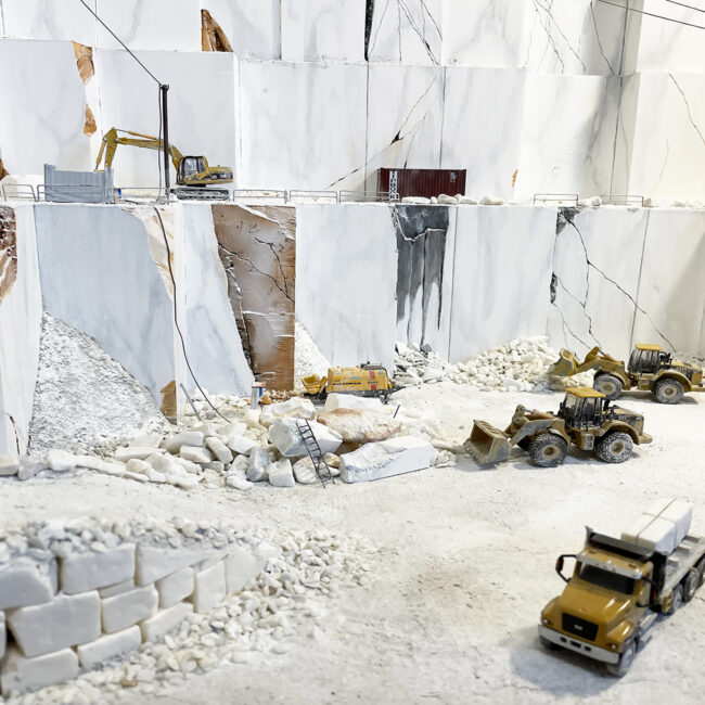 Diorama Carrara marble quarries